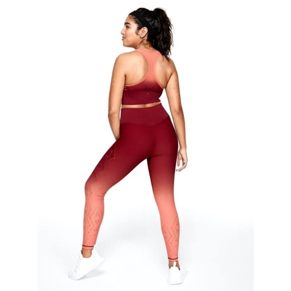 Victoria’s Secret PINK workout set - Picture 2 of 9